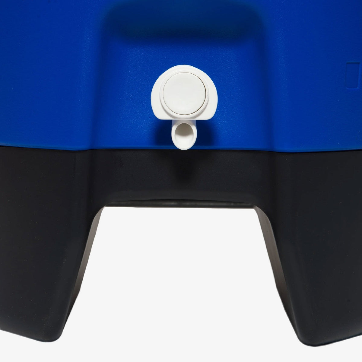 sport-5-gallon-roller-water-jug-f4 42115-sport-5-gallon-roller-water-jug-majestic-blue-detail.jpg