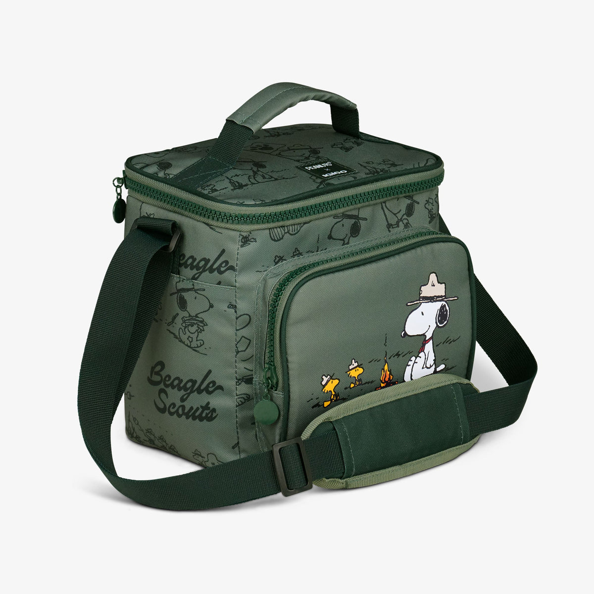 peanuts-beagle-scouts-square-lunch-cooler-bag-q7 00027846-H.jpg