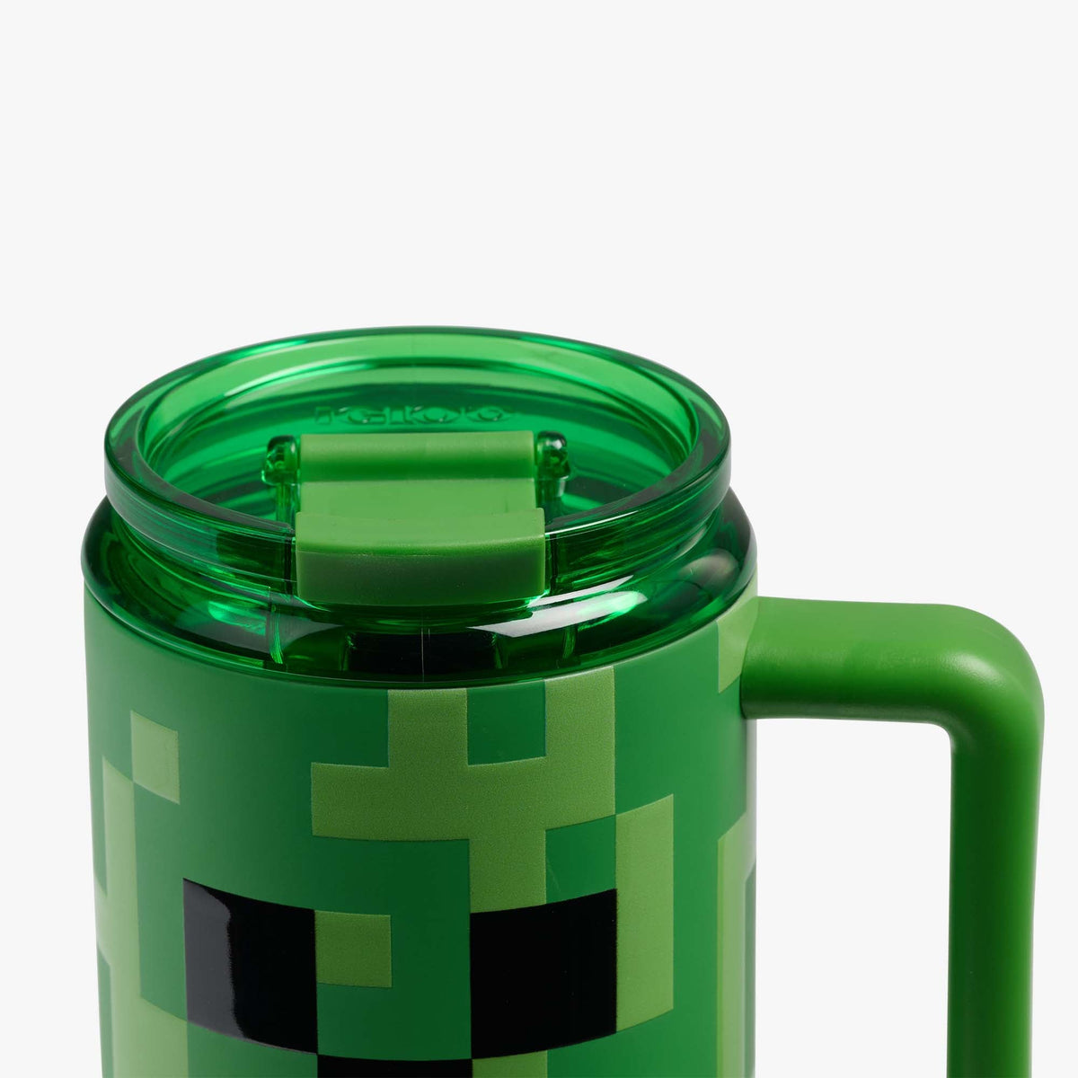 minecraft-creeper-32-oz-travel-mug-l5 00027990-L.jpg