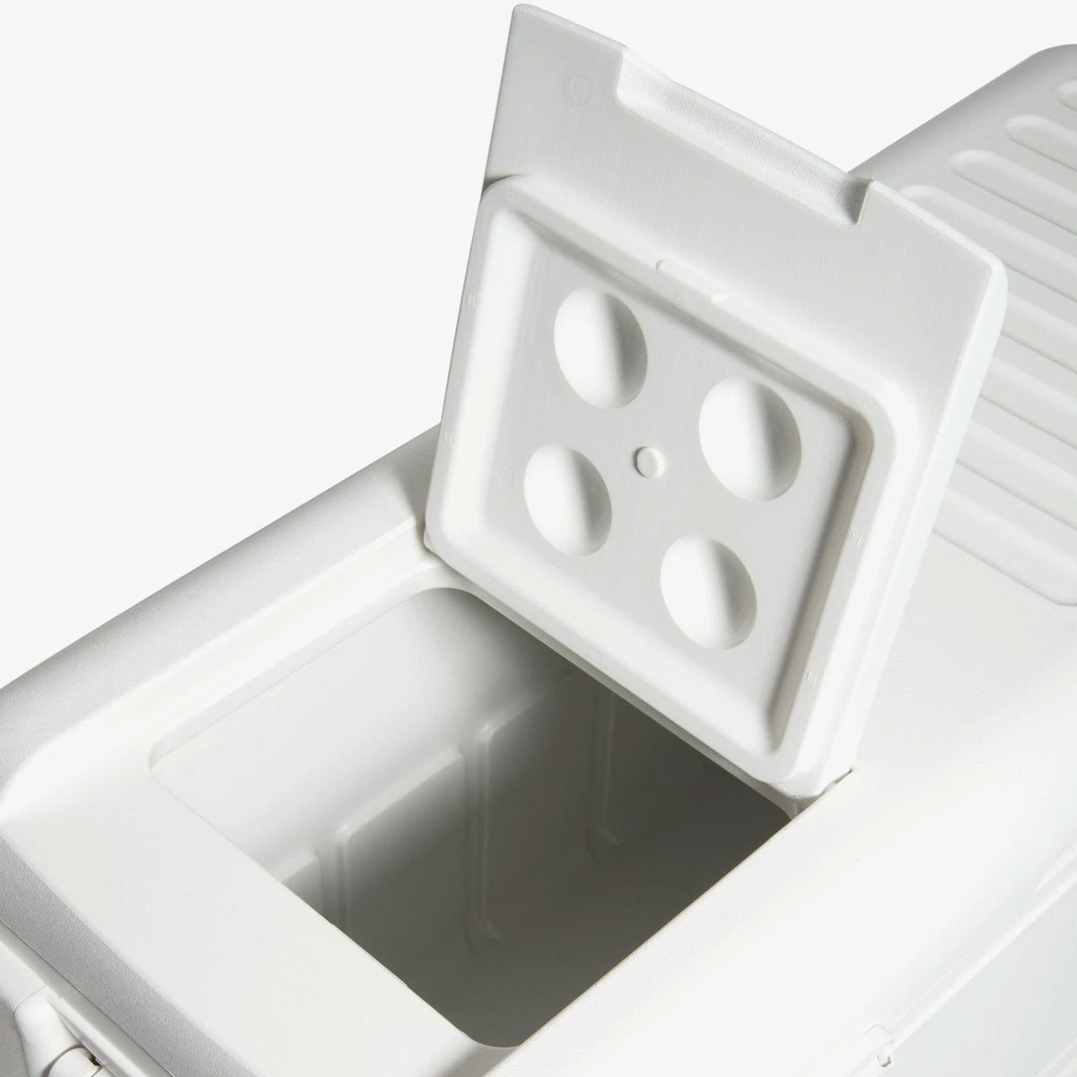 quick-and-cool-150-qt-cooler-k8 00044363-quick-and-cool-150-qt-cooler-cu-open-hatch_2c6197ae-88fc-4867-ad4f-5e48e4b855e0.jpg