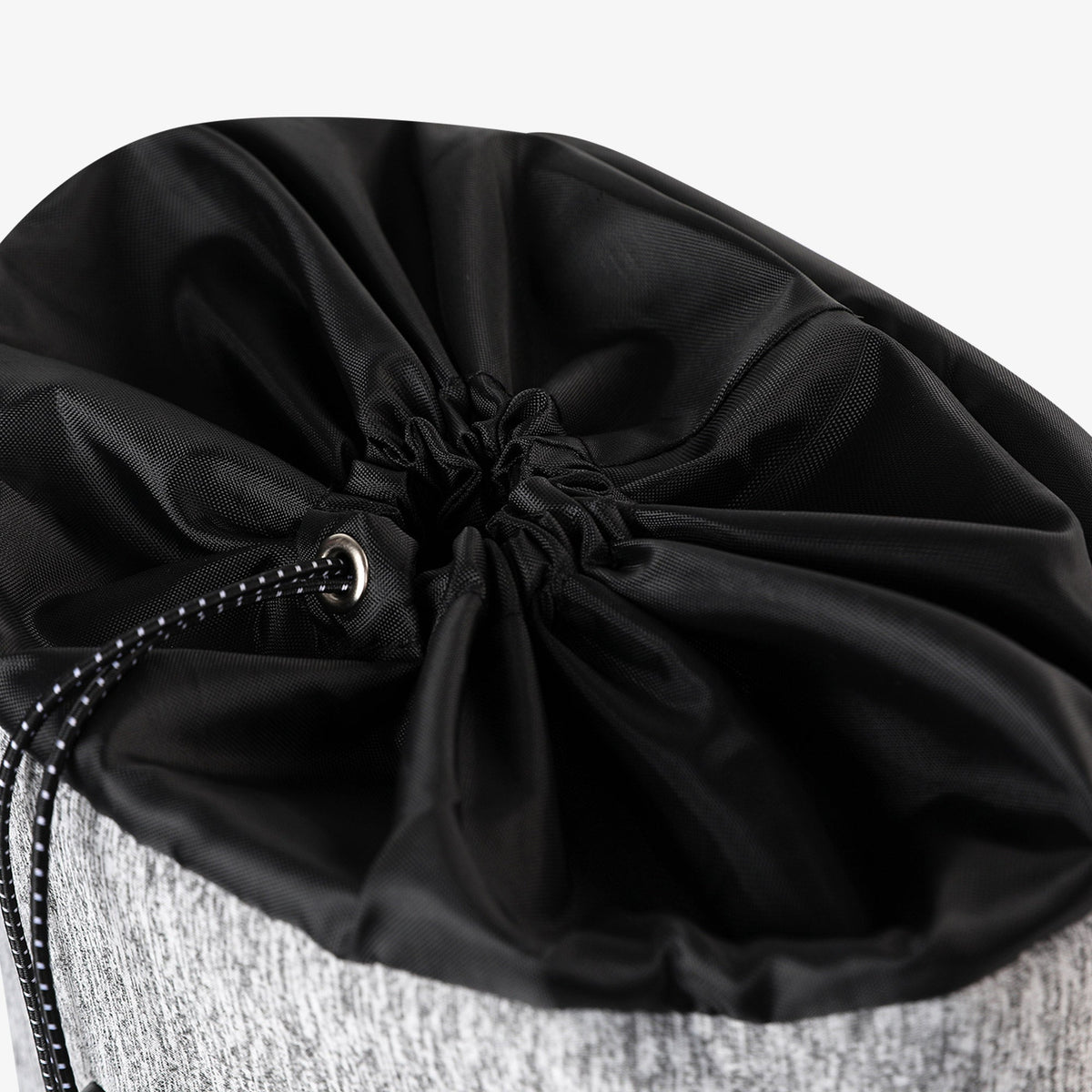 moxie-cinch-18-can-backpack-y0 00062117-C8.jpg