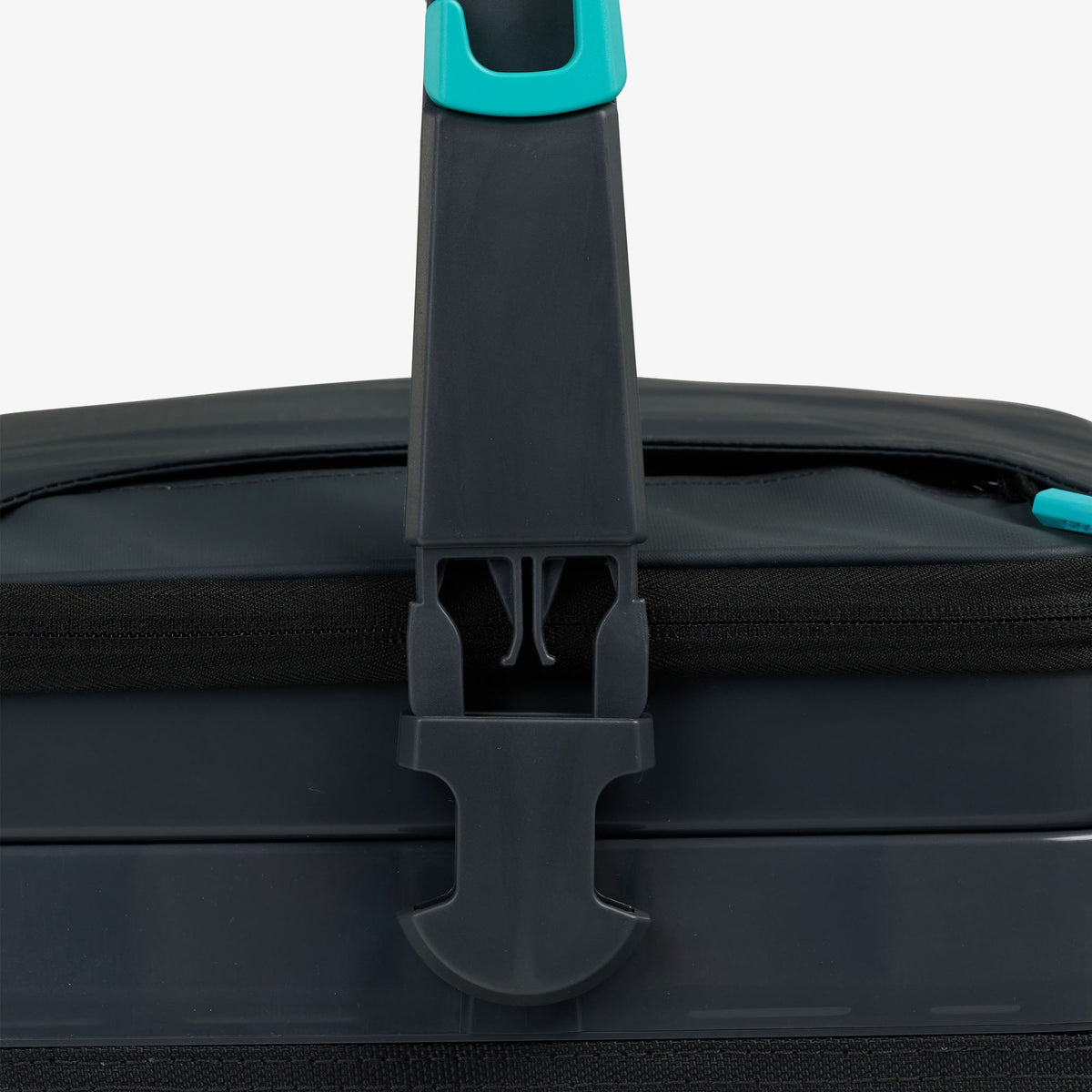 rival-18-can-hybrid-cooler-o9 00064361-HK1.jpg