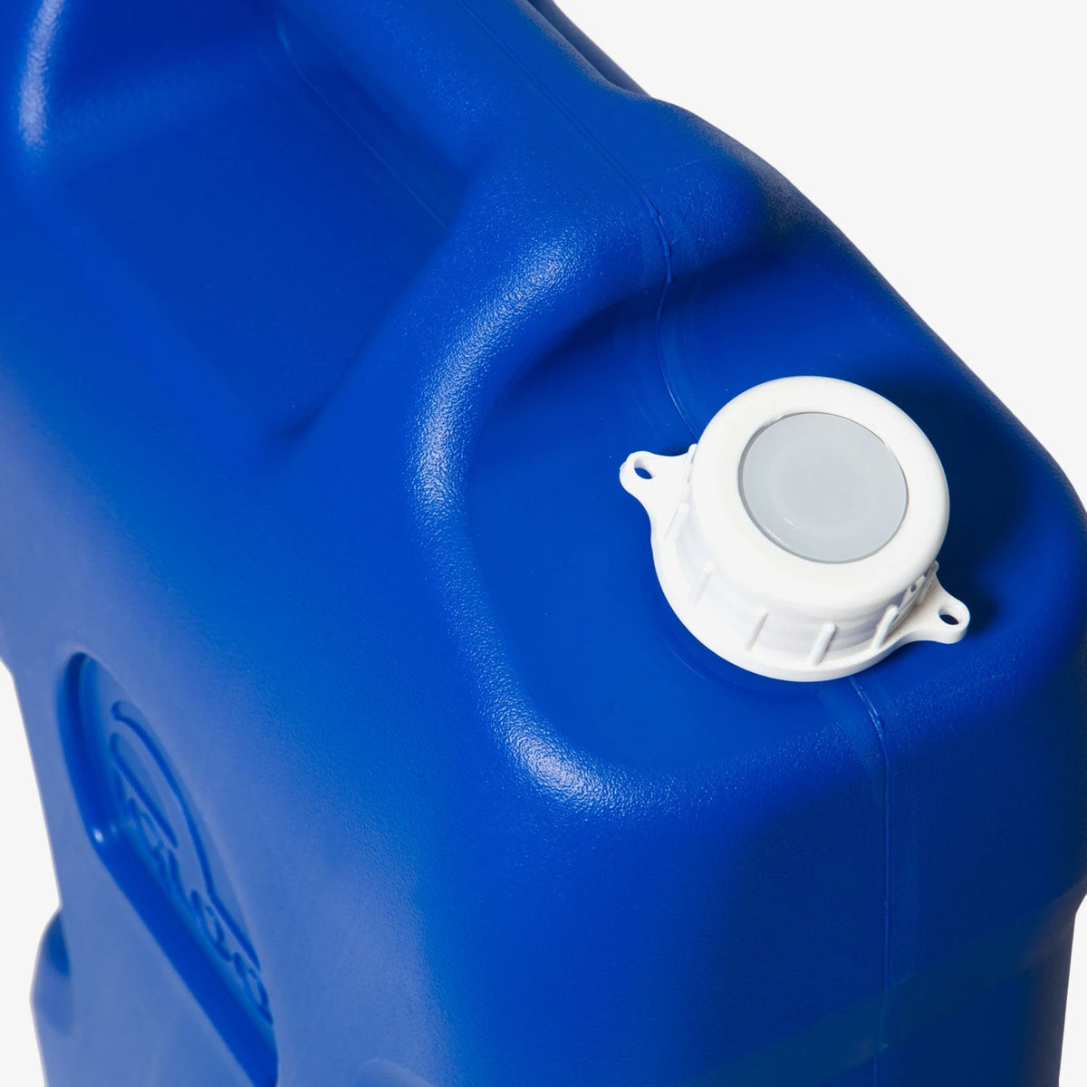 6-gallon-water-container-e0 42154-6-gallon-water-container-ii-majestic-blue-top.jpg